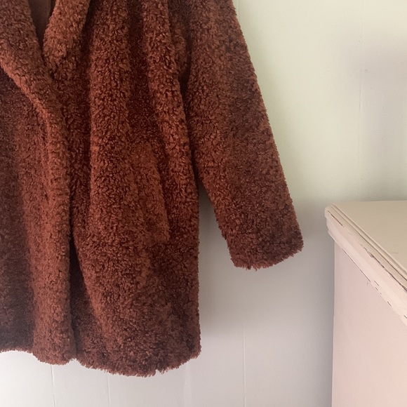 Sherpa Jacket - Picture 5 of 5